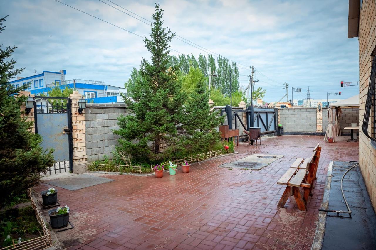 Hostel Astana Exterior foto